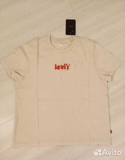 Футболка levis женская оригинал М