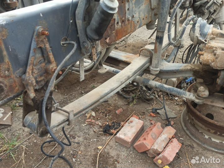 Рессоры передние рено премиум 2002г.в