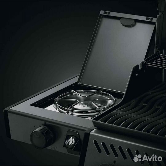 Газовый гриль Napoleon Freestyle 425 SB