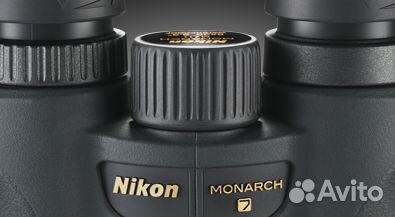 Бинокль Nikon Monarch 7 8x42 (BAA785SA)