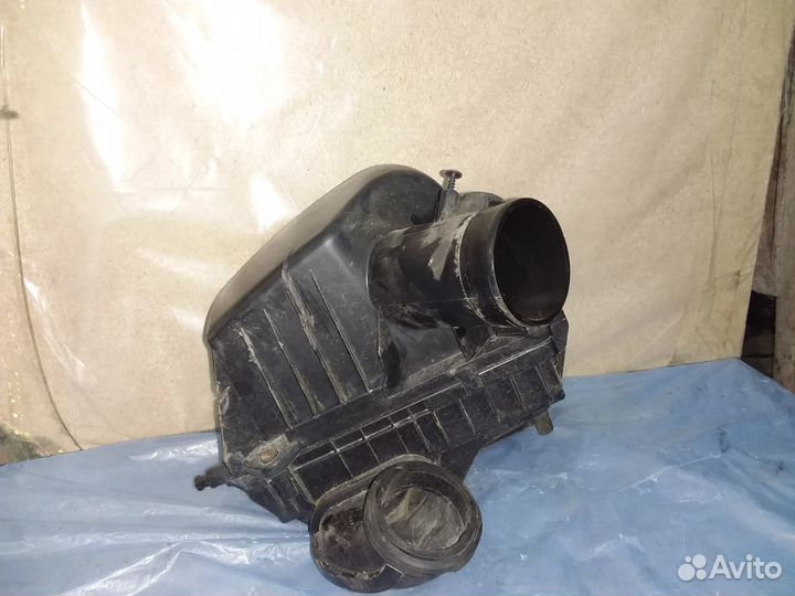 Корпус воздушного фильтра Opel Mokka