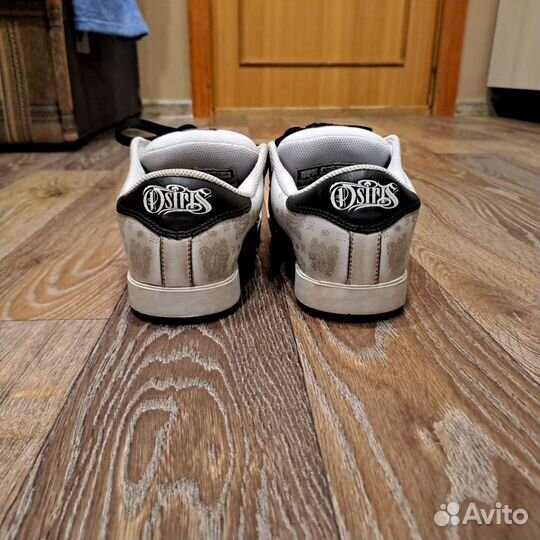 Dvs Adio Circa Globe Vans Osiris Es Etnies