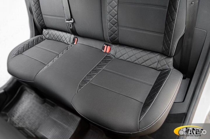 Каркасные чехлы из экокожи для Renault Arkana