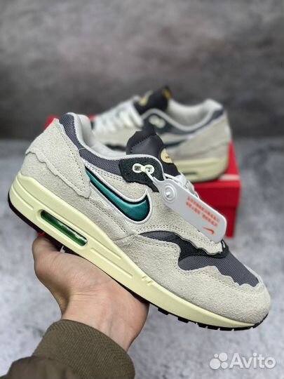 Кроссовки Nike Air Max