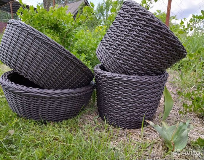 Кашпо из полиротанга