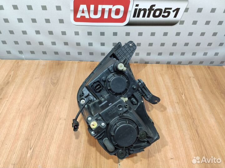 Фара правая (не ксенон) Ссанг Енг Рекстон I новая