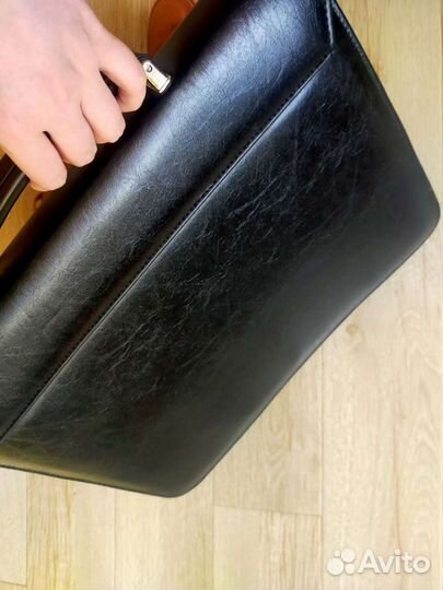 Новый мужской кожаный портфель
