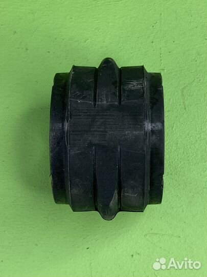 Втулка стабилизатора 53x77x56 (п) центр 2x \MB Act