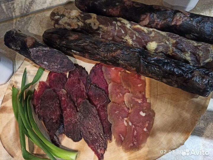 Колбаса конская, куринная, свинная, индейка
