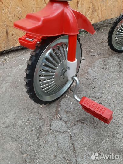 Детский 3х колесный велосипед