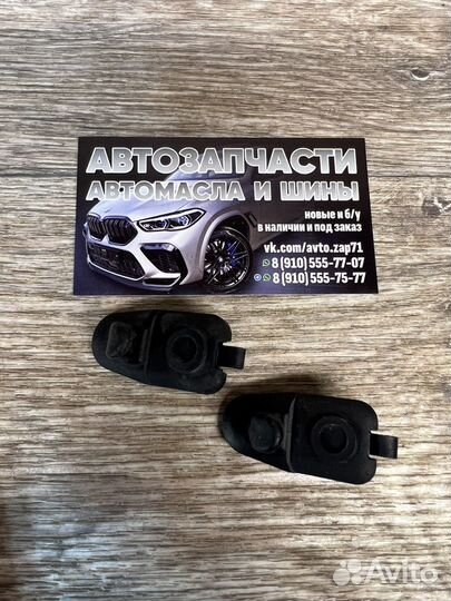 Держатель для ковриков Infiniti, 749851maob