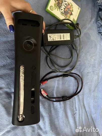 Xbox 360 с дисками