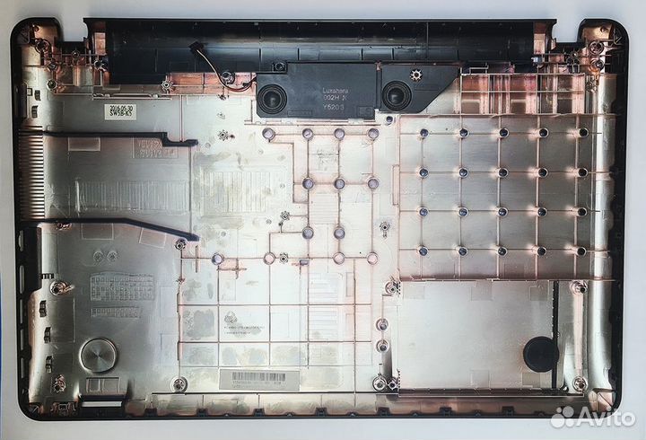 Б\У Низ корпуса (часть D) Asus R540SA