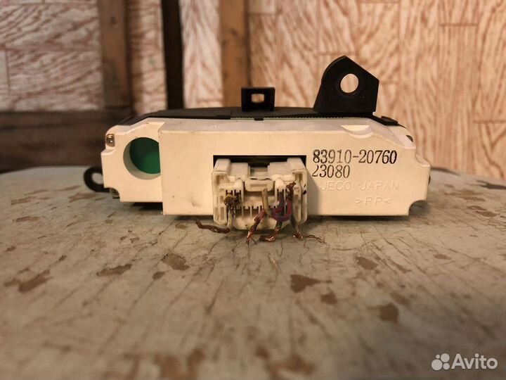 Часы Canada Spec. для Toyota Celica ZZT230/231