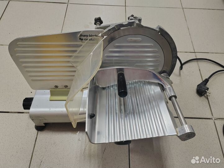 Ломтерезка слайсер б/у jeju MS-SL220ES-SS
