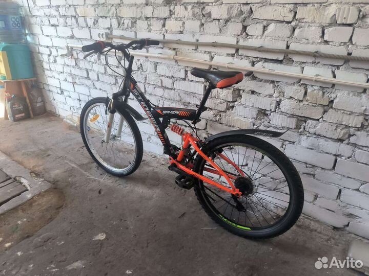 Велосипед скоростной Stinger Banzai 24