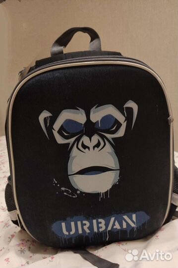 Рюкзак школьный