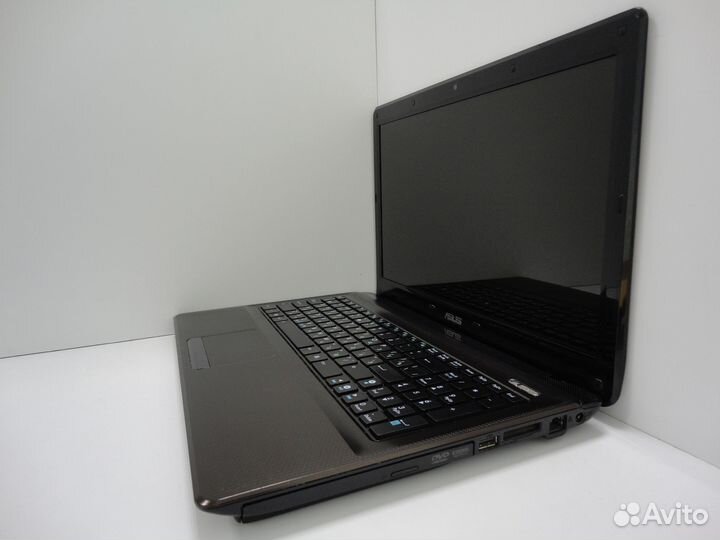 Ноутбук asus 4х ядерный 1Gb Radeon