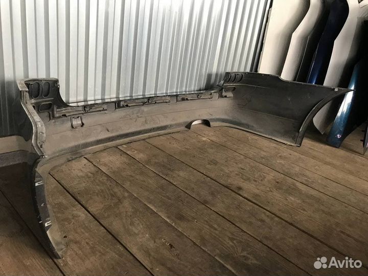 Бампер задний 2003-2007 BMW 5 E60 E61 универсал