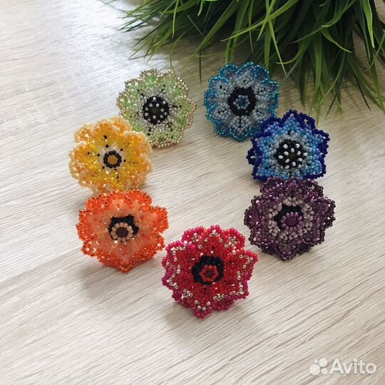 Кольцо из бисера