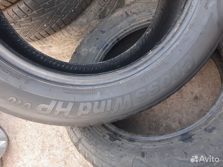 LingLong CrossWind HP010 215/60 R17 96H