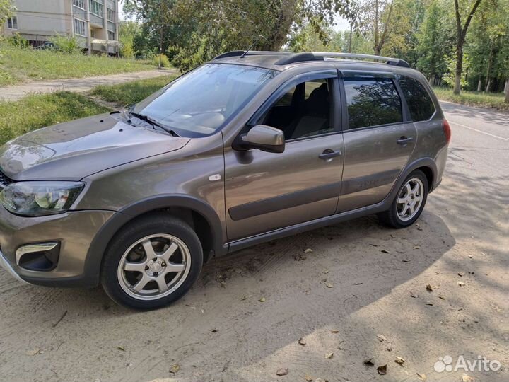 ВАЗ Kalina Cross 1.6 МТ, 2016, 180 000 км