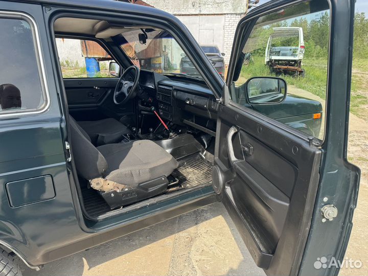 LADA 4x4 (Нива) 1.7 МТ, 2017, 147 000 км