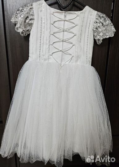 Платье для девочки праздничное 98-104