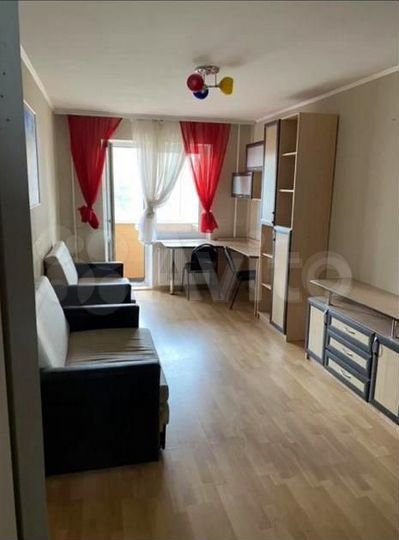 3-к. квартира, 70 м², 1/9 эт.