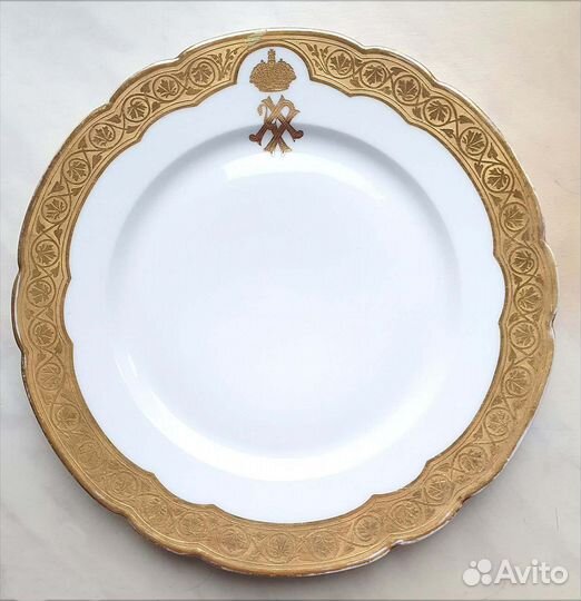 Тарелка из сервиза Вел. Князя Павла Александровича