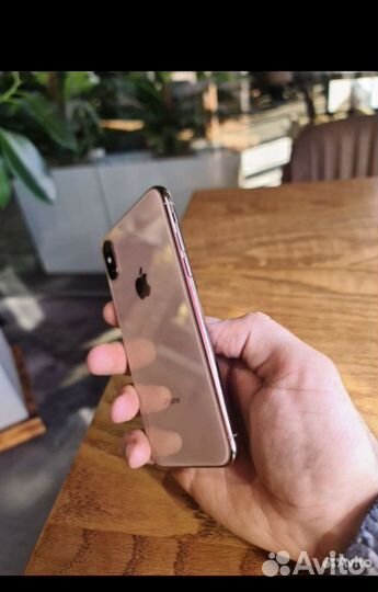 Телефон iPhone xs max