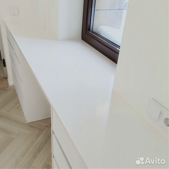 Подоконник из искусственного камня кварц акрил