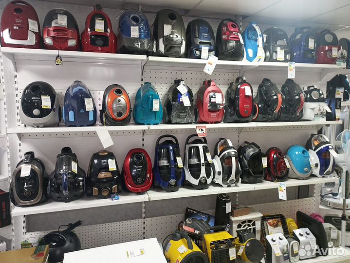 Пылесос Centek CT-2507 (красный) 1800/350Вт