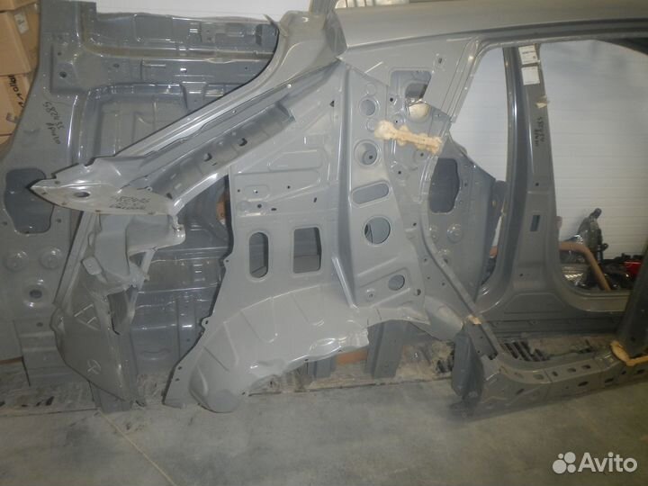 Панель боковая кузова/стойка правая Omoda C5