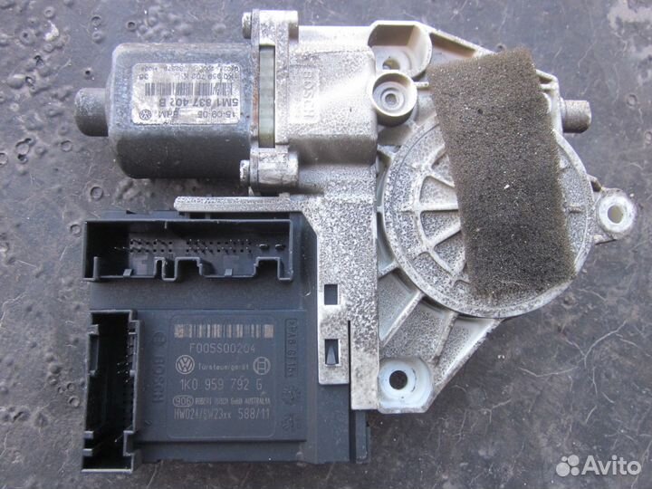 Volkswagen golf 5 plus моторчик стеклоподъемника