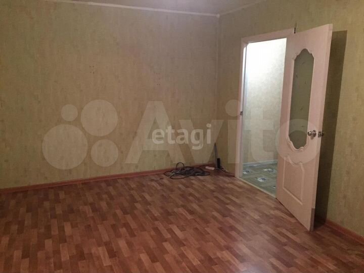 2-к. квартира, 42,7 м², 3/9 эт.