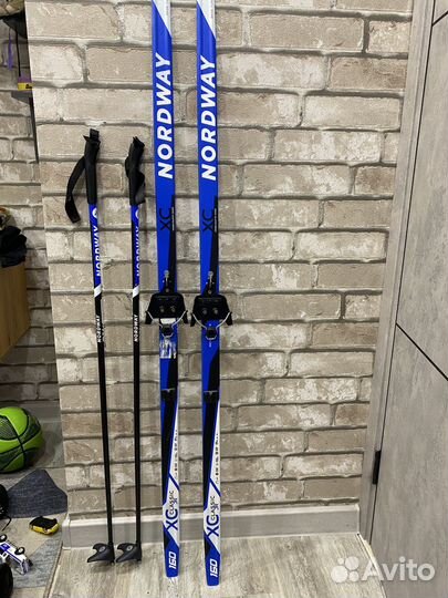Лыжи беговые 160 см с палками