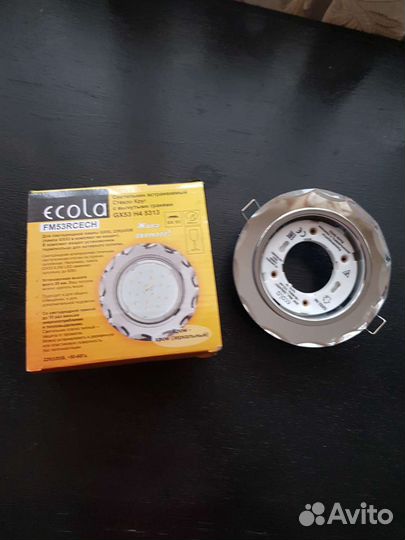 Светильник встраиваемый ecola