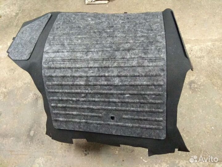 Коврик багажника Приора