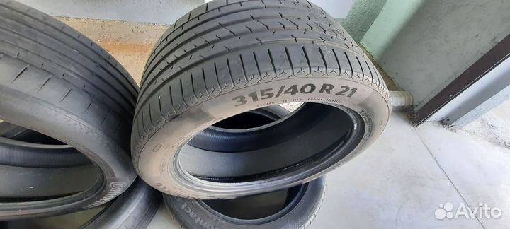 Continental ComfortContact - 6 275/40 R21 и 315/45 R21 107Y