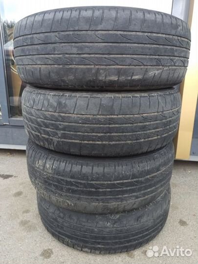 Bridgestone Dueler H/P 215/65 R16 98H