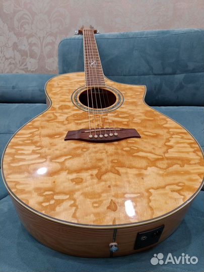 Акустическая гитара Ibanez EW20ASE-NT
