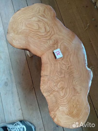 Мебель из дерева ручной работы