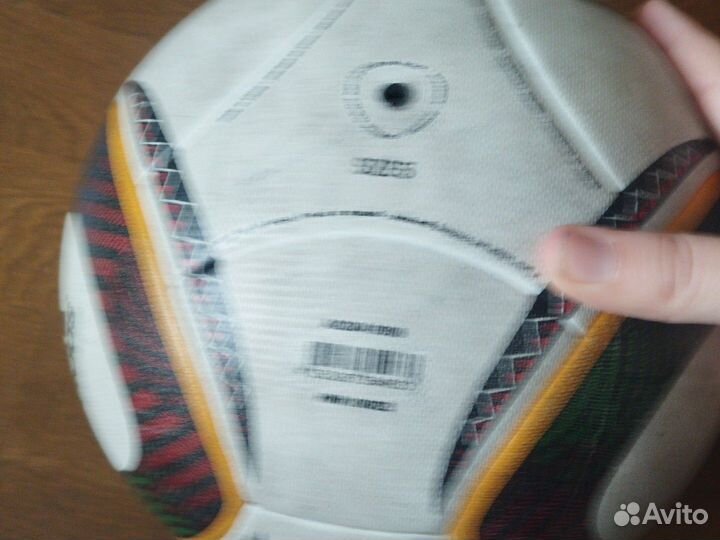 Футбольный мяч adidas jabulani