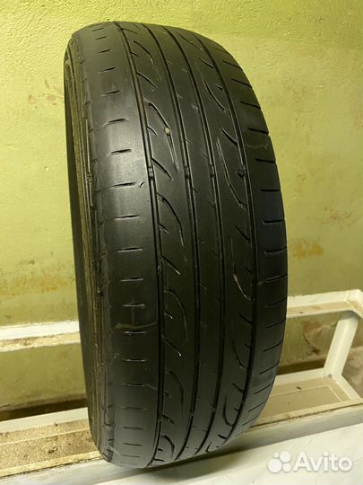 Dunlop SP Sport LM704 215/65 R16 98H