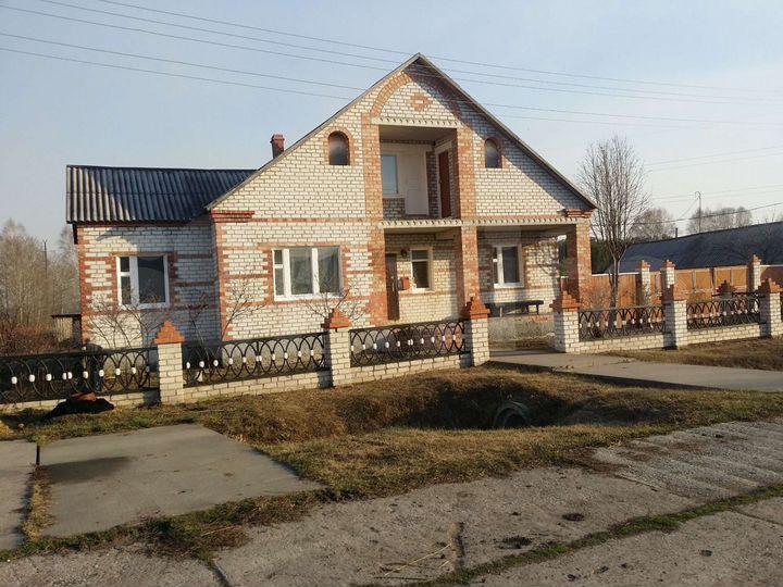 Дом 241,3 м² на участке 45,8 сот.