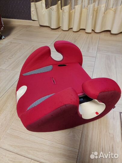 Автокресло бустер Inglesina isofix