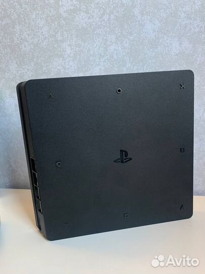 Sony PS4 Slim 1tb + 2 геймпада + FIFA 20