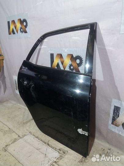 Toyota Auris 07- Дверь Задняя правая 24096