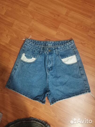 Шорты женские